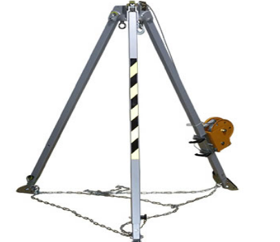 起重三脚架安装过程简单吗